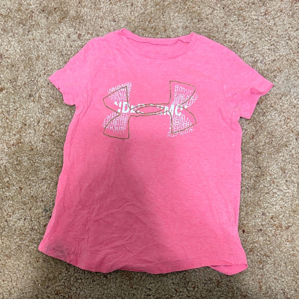 Under Armour Kids Tee in Vibrant Pink
